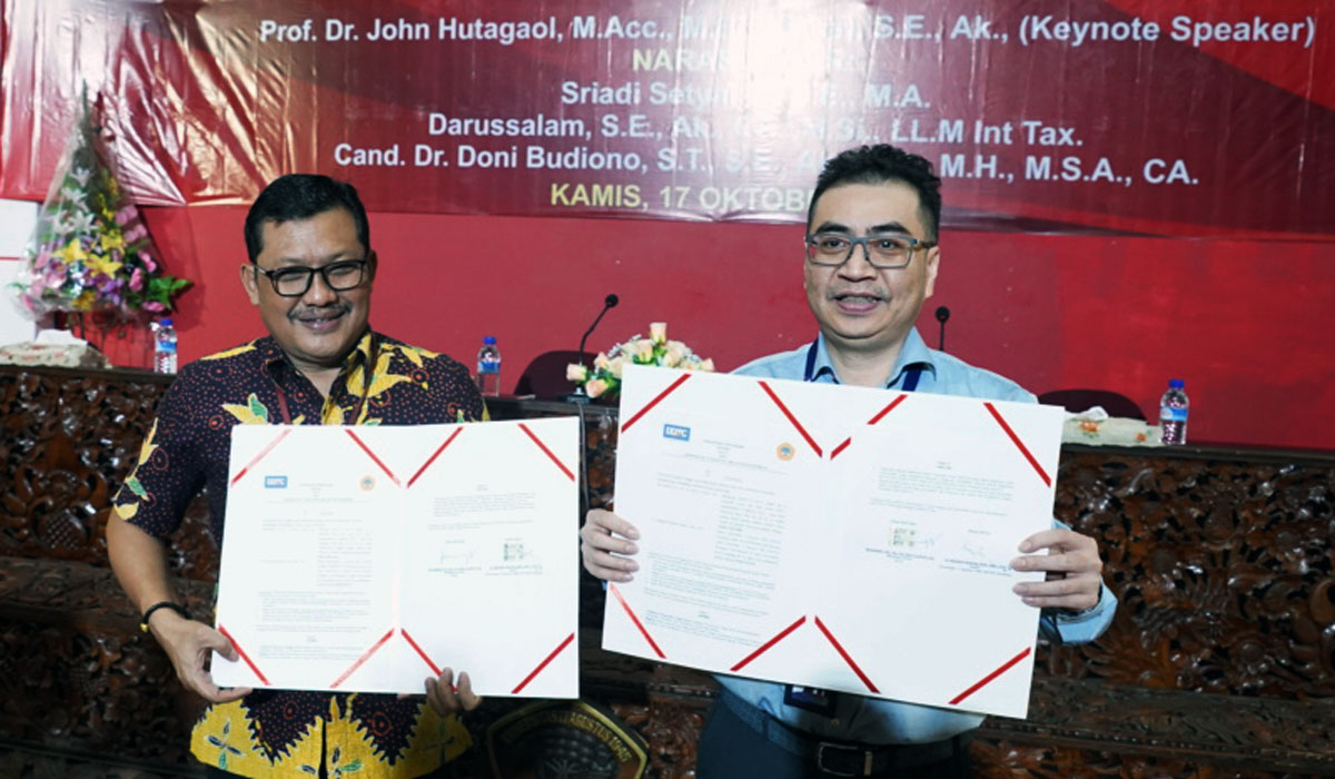 MoU between 17 Agustus 1945 Surabaya University and DDTC